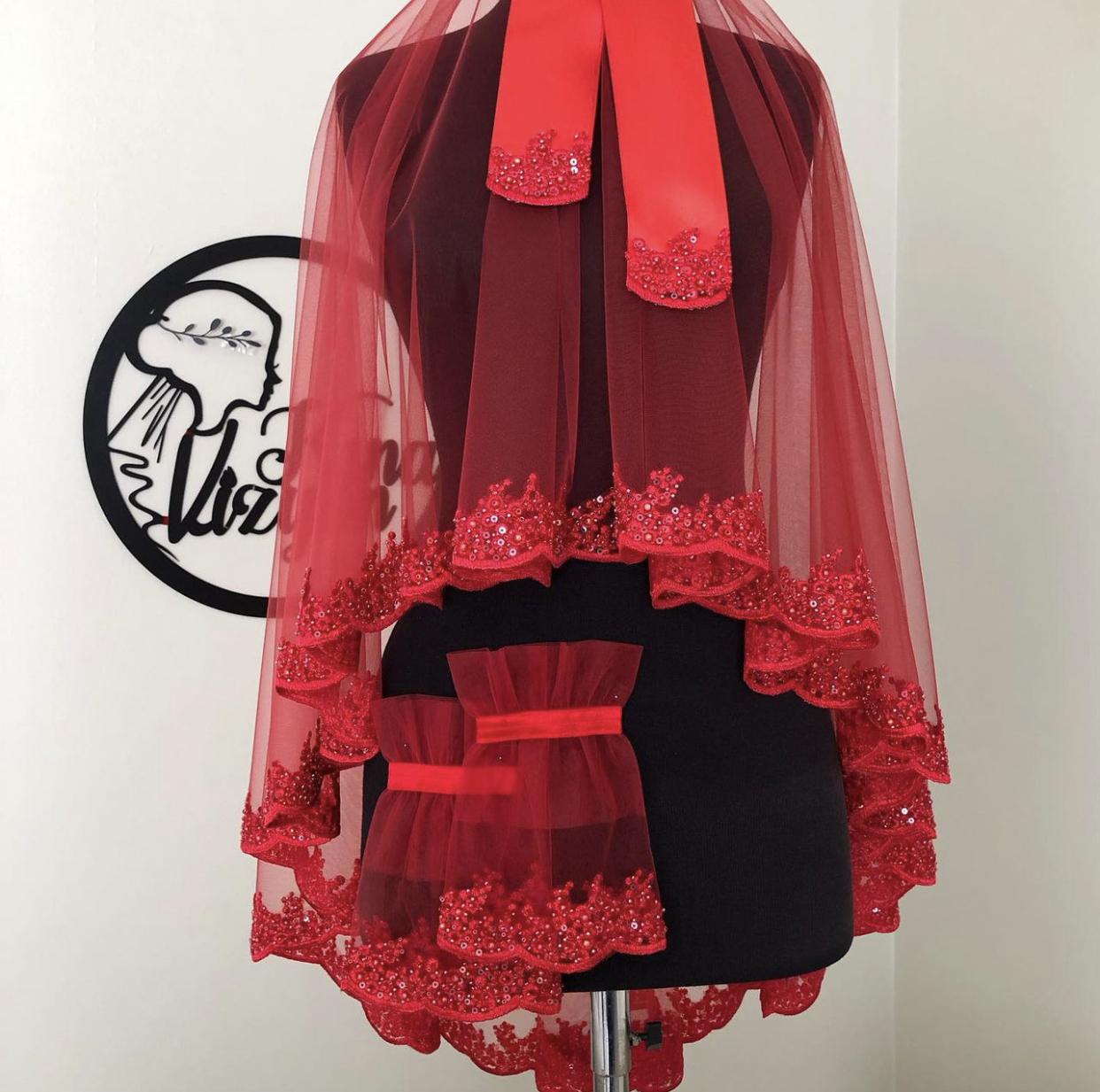 Crown Duvak  Set - Kırmızı -